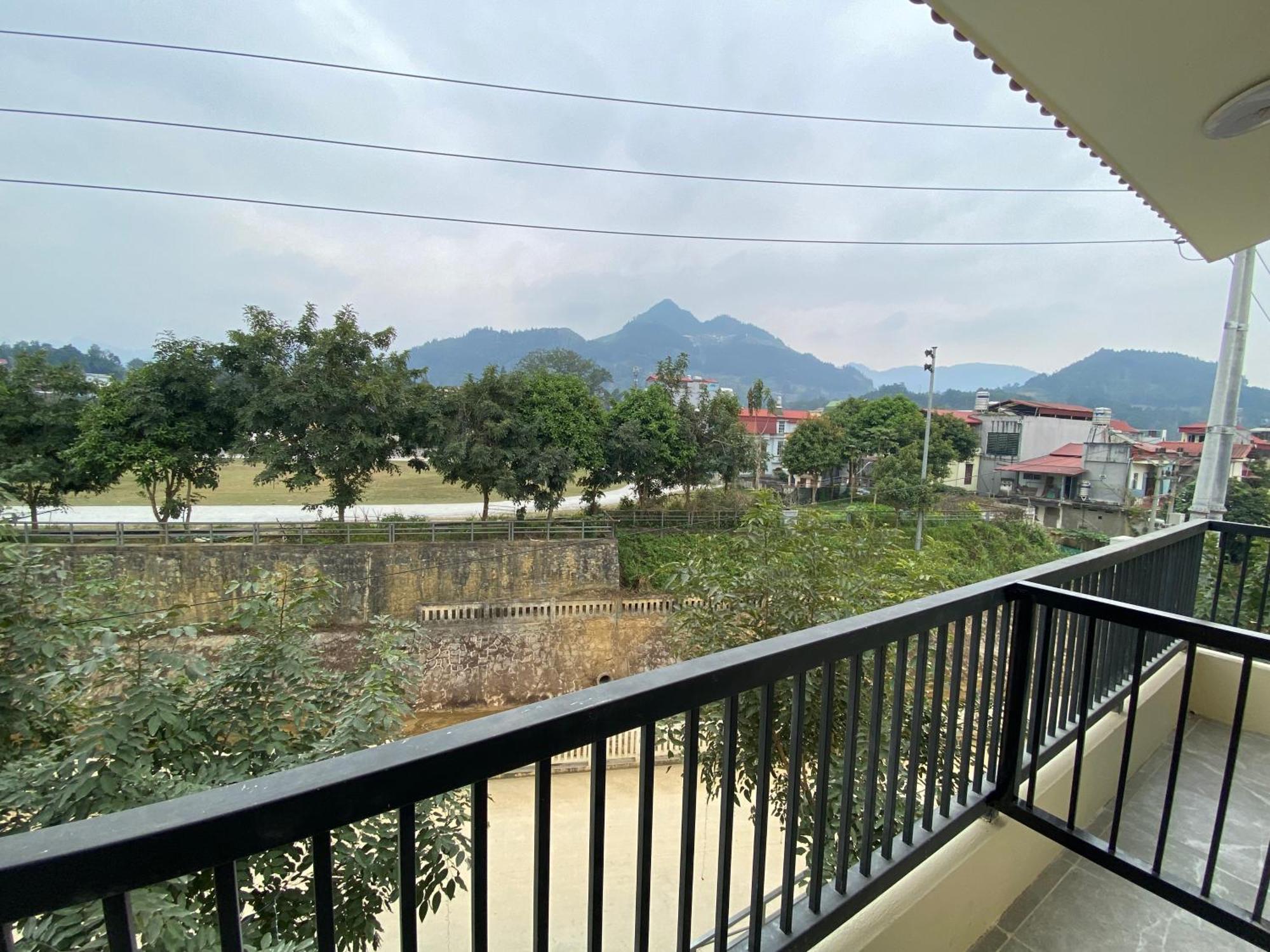 Square Homestay & Coffee Bac Ha  Exterior photo